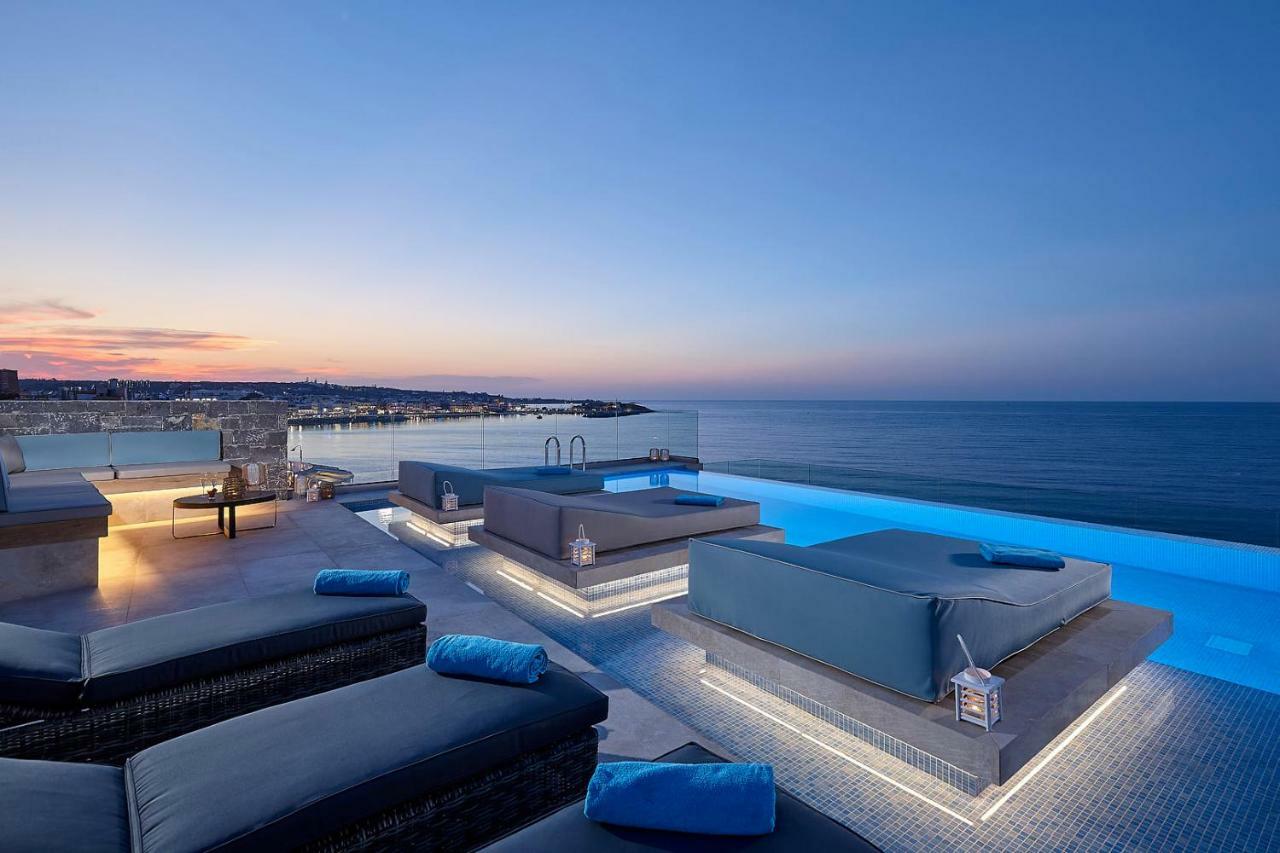 Seafront Apartments By Myseasight Hersonissos (Crete) Exterior foto