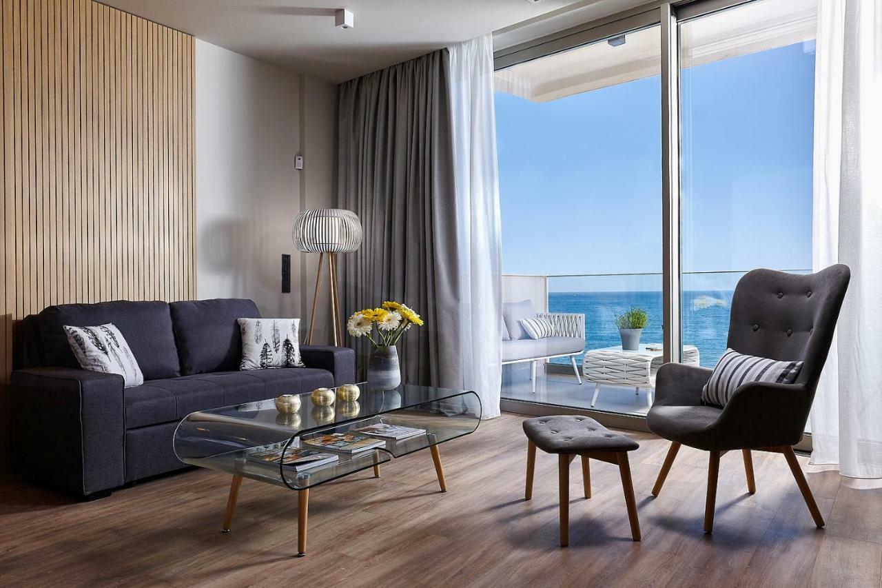 Seafront Apartments By Myseasight Hersonissos (Crete) Exterior foto