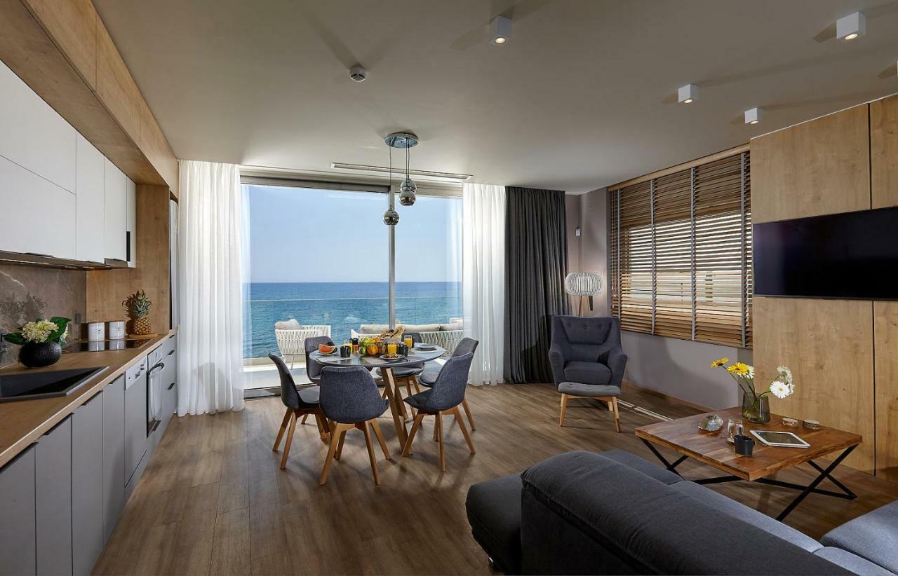 Seafront Apartments By Myseasight Hersonissos (Crete) Exterior foto